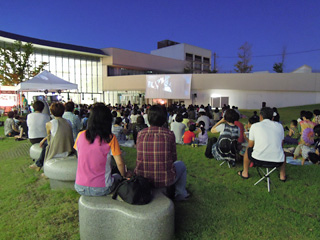 映画祭サマーナイトシアター